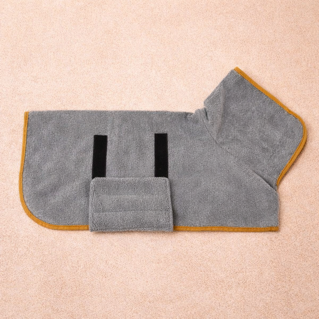 Schnelltrocknender Hundemantel – Warm & bequem nach dem Spaziergang | Herzpfoten